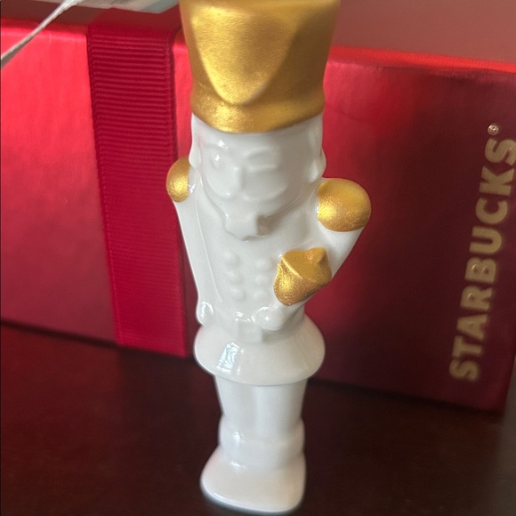 *SOLD* 🎩 Starbucks Nutcracker Ceramic Ornament New - Picture 2 of 6